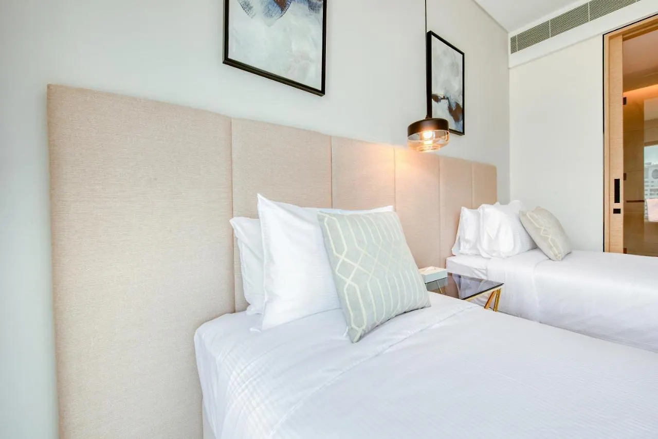 Apartment Address Jbr With Sea View & Maid Room - Mint Stay Dubai